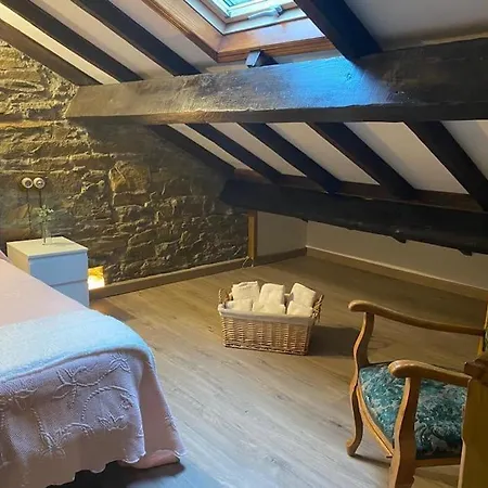 De Bustiello,cercano A Estaciones De Esqui * Mieres (Asturias)